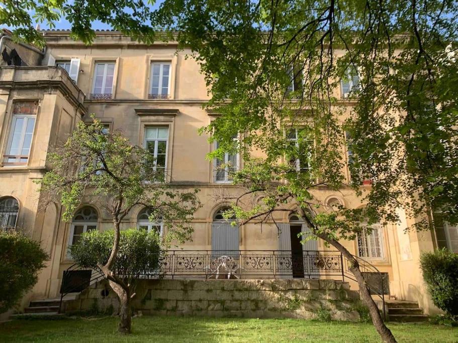 Le Studio Des Carmes Nimes Luaran gambar