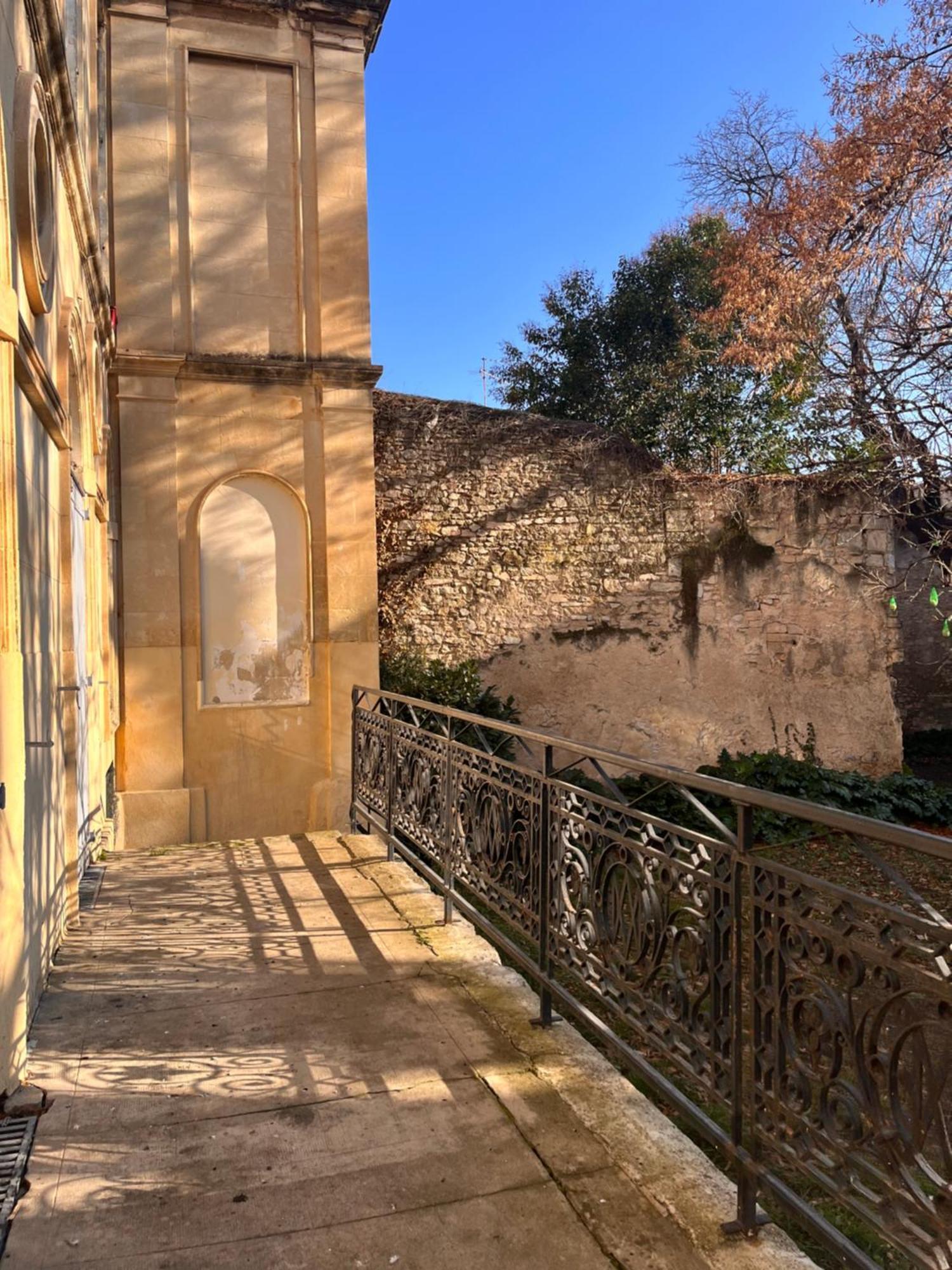 Le Studio Des Carmes Nimes Luaran gambar